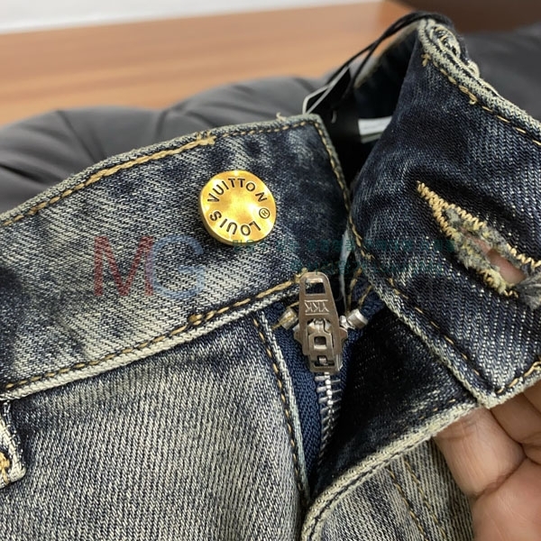 ���� ���̺��� �ݹ��� L28965