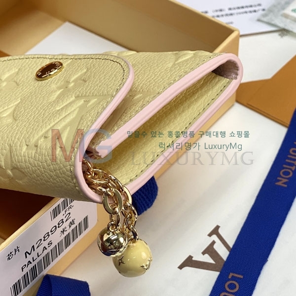 ���̺��� ���� �۽� M28982-4
