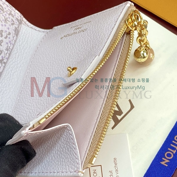 ���̺��� Ŭ���� ���� M28981-1