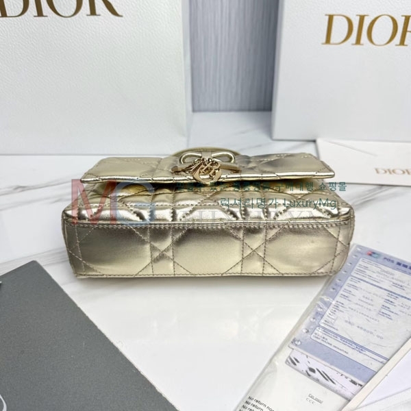��� ���� ��� �� �̴� ��� S05460-16