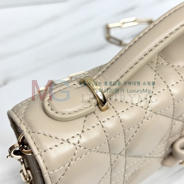 ��� ���� ��� �� �̴� ��� S05550-15