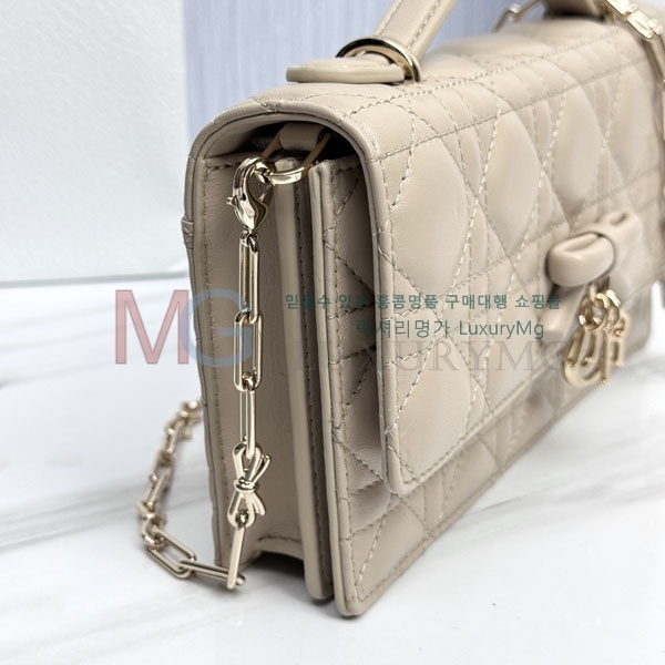 ��� ���� ��� �� �̴� ��� S05550-15