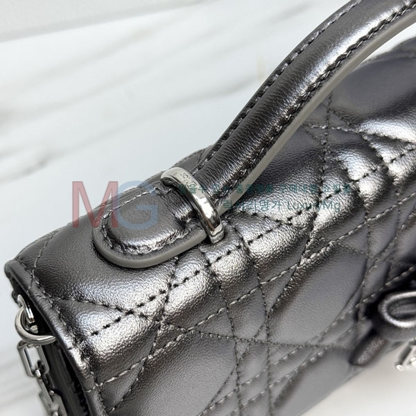 ��� ���� ��� �� �̴� ��� S05550-17