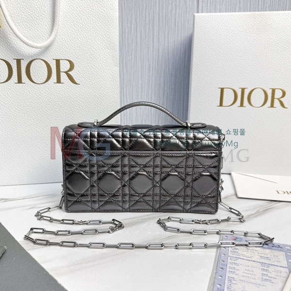 ��� ���� ��� �� �̴� ��� S05550-17