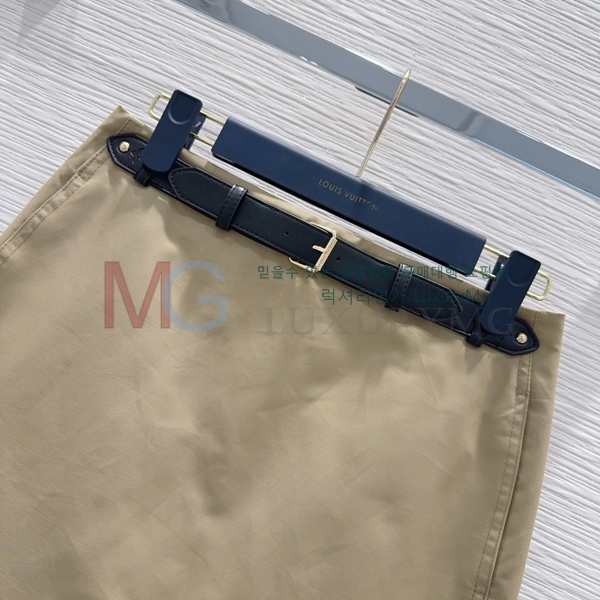 ���� ���̺��� ��ĿƮ LV4464747-2