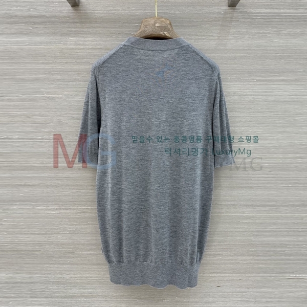 ���� ����� ���� Ƽ���� PRAZ04747-4
