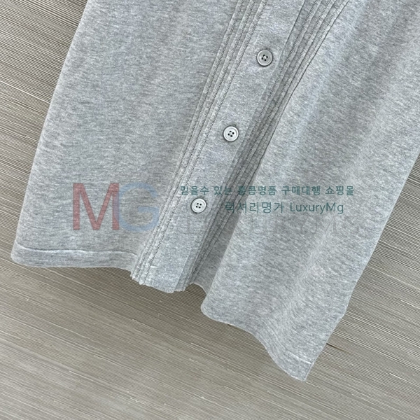 ���� ���ڷ� ��ġ�ڸ� ���� Ƽ���� ����� BC2346477-4