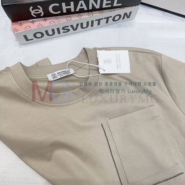 ���� ���ڷ� ��ġ�ڸ� ���� Ƽ���� BC463066-8