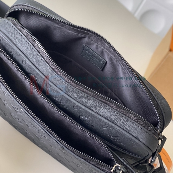 ���̺��� Ʈ���� �޽����� M26713-1