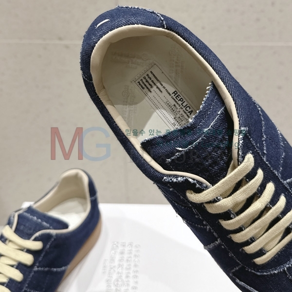 �������� �������������� �ȭ MR336028-1